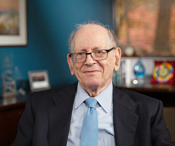 Dr. Robert Kahn